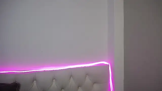 KaitlynLoveCam online show from 01-24-25, 04:05