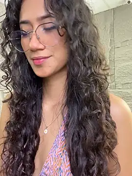 KaitlynLoveCam online show from 09-25-25, 10:46