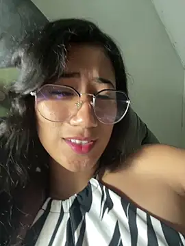 KaitlynLoveCam online show from 11-03-25, 10:32