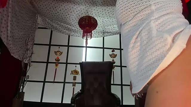 sascha castillo online show from 11-18-25, 07:07