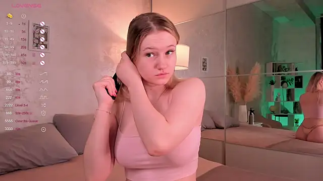 MaydaFoulk online show from 03-18-25, 11:20