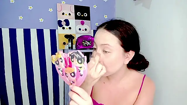 PetiteIvoryQueen19 online show from 04-10-26, 04:06