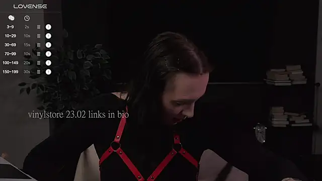 Snapshot of vinylstore chatting on 02-23-25, 04:24 vinylstore online show from 02-23-25, 04:24