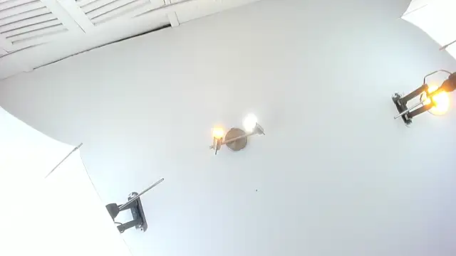 Snapshot of rave_connor chatting on 06-25-26, 05:50 rave connor online show from 06-25-26, 05:50