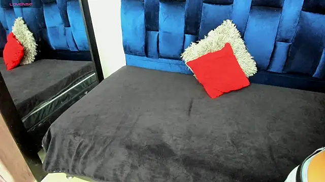 Stefyrossy online show from 04-14-26, 03:07