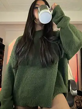 aly golden  online show from 05-31-26, 06:09