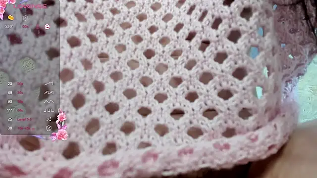 Snapshot of sandravegas1 chatting on 12-01-24, 04:29 sandravegas1 online show from 12-01-24, 04:29