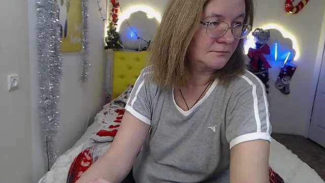 HolyMilfa online show from 12-08-24, 01:36