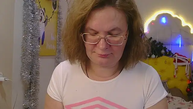 HolyMilfa online show from 01-12-25, 11:07