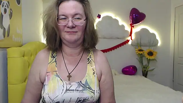 HolyMilfa online show from 02-22-25, 05:02