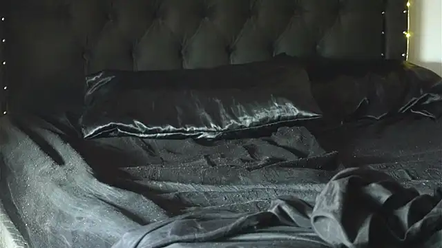 Sexofernandez24 online show from 02-03-25, 04:10