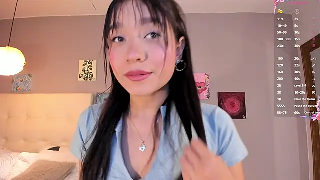 Maia W10 online show from 05-30-26, 12:24