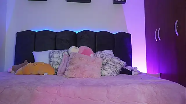 Lilou albrecht online show from 03-16-26, 01:04