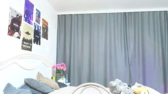 E v E  online show from 01-25-25, 07:49