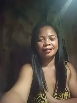 Snapshot of 880HOT chatting on 07-14-26, 04:13 880HOT online show from 07-14-26, 04:13