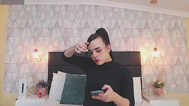 JustinePerry online show from 09-14-25, 03:05