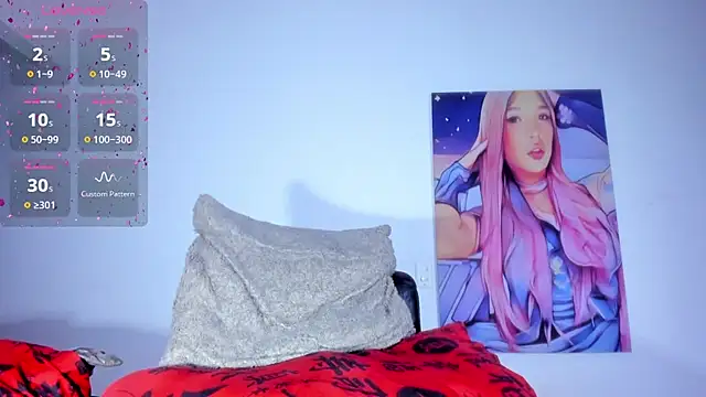 Snapshot of Kataliinasmith chatting on 12-02-25, 12:49 Kataliinasmith online show from 12-02-25, 12:49