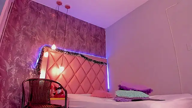 megan 100 online show from 12-27-24, 01:11