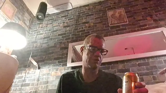 Maikel1981-NL online show from 05-31-26, 02:31