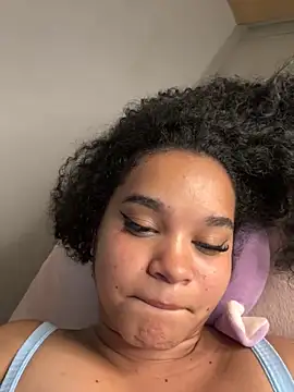 Lucy wilson5 online show from 12-26-24, 09:33