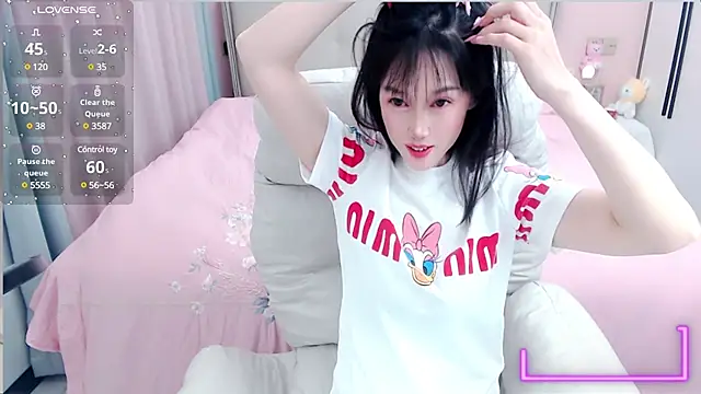 Snapshot of miduo520666 chatting on 03-19-25, 01:40 miduo520666 online show from 03-19-25, 01:40