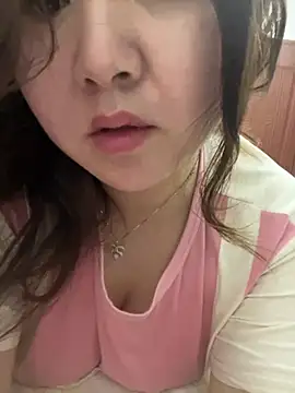 Snapshot of Angie_88 chatting on 03-02-25, 09:10 Angie 88 online show from 03-02-25, 09:10