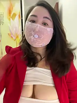 Snapshot of Angie_88 chatting on 12-23-25, 12:41 Angie 88 online show from 12-23-25, 12:41