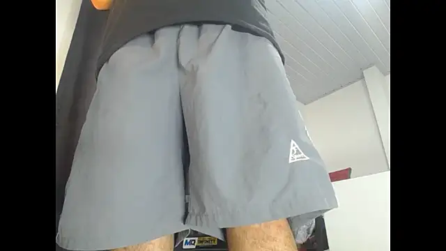 Snapshot of Dexter-T chatting on 10-01-25, 07:03 Dexter-T online show from 10-01-25, 07:03