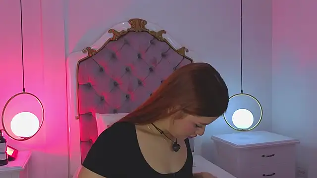  ambar Adamss online show from 11-20-25, 11:21