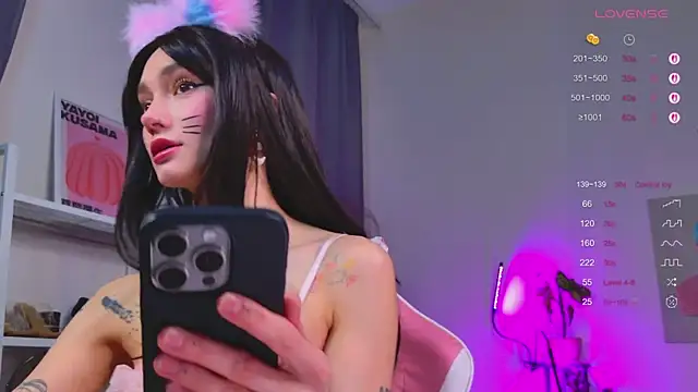 MyLou  online show from 12-14-25, 03:17