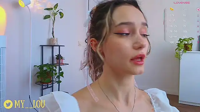 MyLou  online show from 07-16-26, 04:02