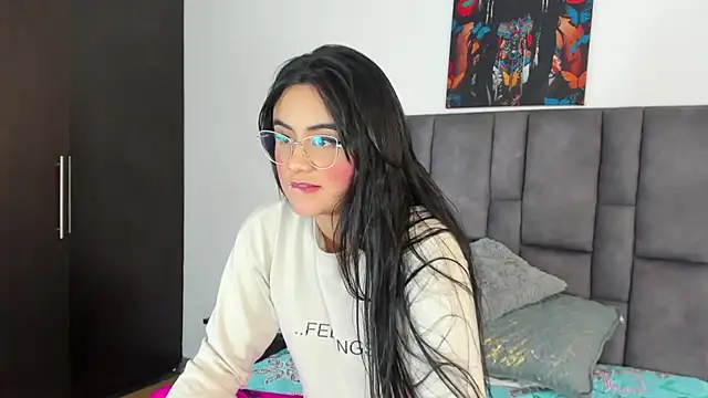 Snapshot of Dulce_amg chatting on 02-11-25, 04:02 Dulce amg online show from 02-11-25, 04:02