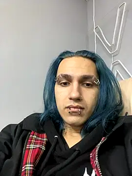 Snapshot of 66Fallen_Angel66 chatting on 10-03-25, 04:37 66Fallen Angel66 online show from 10-03-25, 04:37