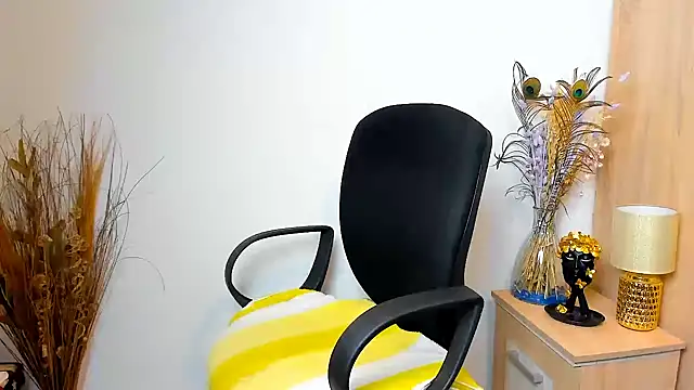 sweetangell69  online show from 04-09-26, 02:55