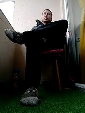 Snapshot of Lovely_milk chatting on 12-24-24, 08:33 Lovely milk online show from 12-24-24, 08:33