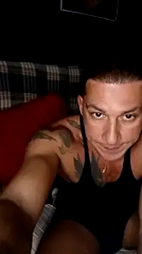 Snapshot of Lovely_milk chatting on 12-24-24, 04:40 Lovely milk online show from 12-24-24, 04:40