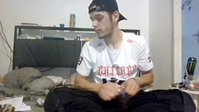 Snapshot of btungffhgg chatting on 07-17-26, 12:45 btungffhgg online show from 07-17-26, 12:45