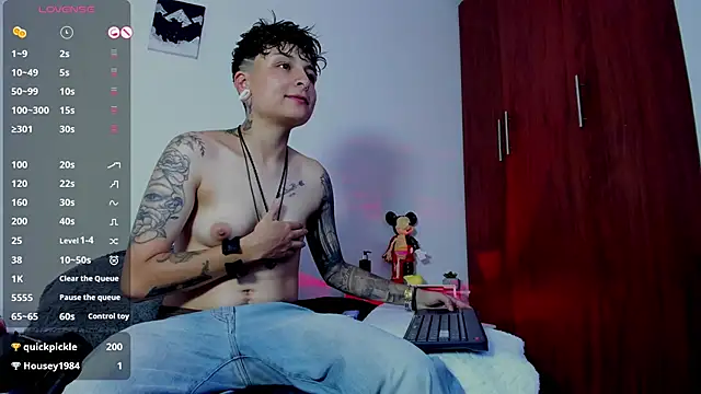 Snapshot of ZuryRamirez_ chatting on 01-06-25, 07:13 ZuryRamirez online show from 01-06-25, 07:13