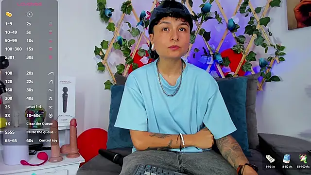 Snapshot of ZuryRamirez_ chatting on 02-15-25, 07:28 ZuryRamirez online show from 02-15-25, 07:28