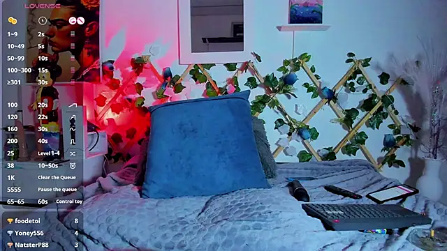 Snapshot of ZuryRamirez_ chatting on 02-21-25, 11:54 ZuryRamirez online show from 02-21-25, 11:54