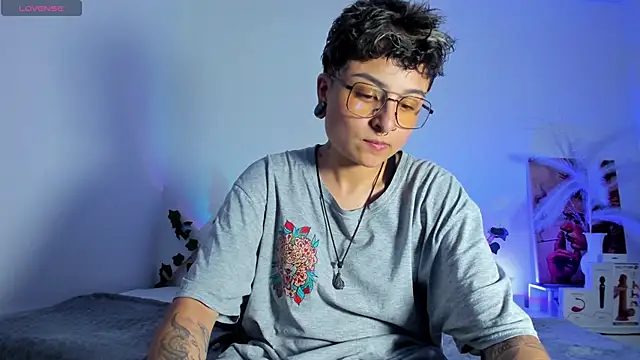 Snapshot of ZuryRamirez_ chatting on 03-10-25, 07:29 ZuryRamirez online show from 03-10-25, 07:29