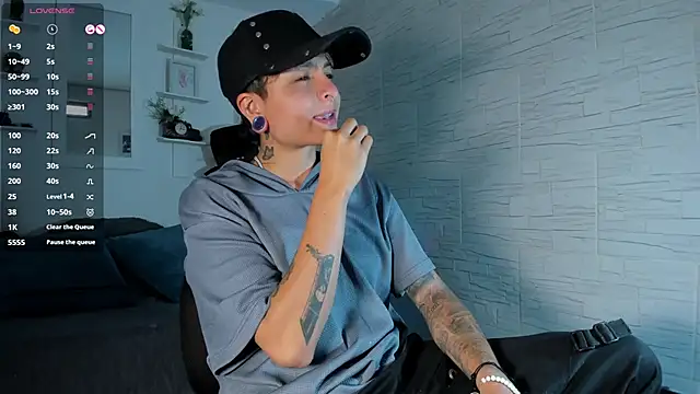 Snapshot of ZuryRamirez_ chatting on 09-08-25, 07:46 ZuryRamirez online show from 09-08-25, 07:46