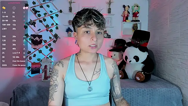 Snapshot of ZuryRamirez_ chatting on 10-10-25, 09:14 ZuryRamirez online show from 10-10-25, 09:14