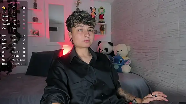 Snapshot of ZuryRamirez_ chatting on 10-13-25, 08:31 ZuryRamirez online show from 10-13-25, 08:31