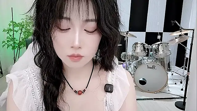 Snapshot of Vaness-a chatting on 09-23-25, 02:09 Vaness-a online show from 09-23-25, 02:09