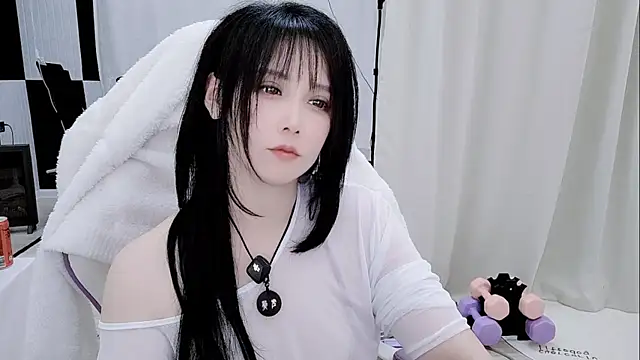 Vaness-a online show from 04-21-26, 05:28