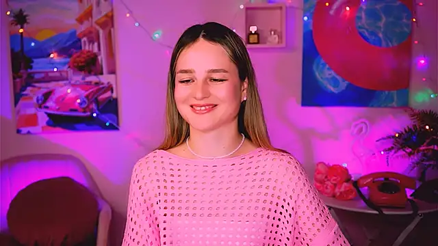 Snapshot of DeboraLarson chatting on 01-05-25, 10:10 DeboraLarson online show from 01-05-25, 10:10