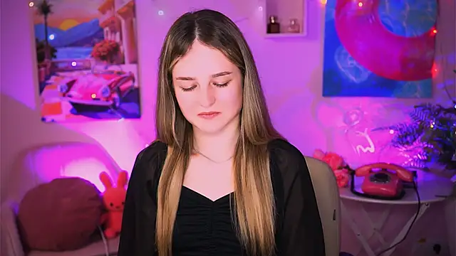 Snapshot of DeboraLarson chatting on 02-01-25, 04:33 DeboraLarson online show from 02-01-25, 04:33