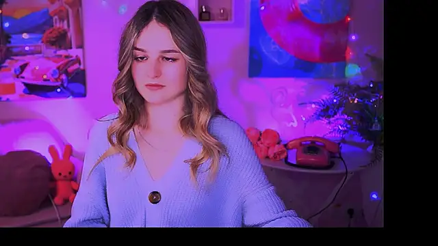 Snapshot of DeboraLarson chatting on 02-05-25, 08:11 DeboraLarson online show from 02-05-25, 08:11