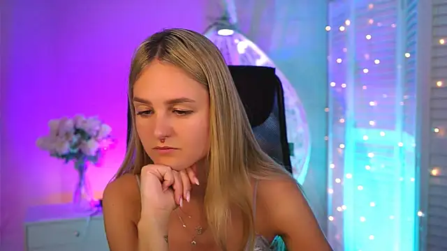 DeboraLarson online show from 03-27-26, 03:12